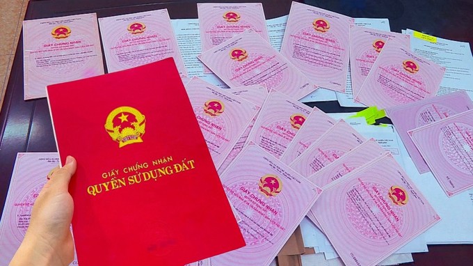 Năm 2025, không sang tên Sổ đỏ người dân sẽ bị phạt nặng?